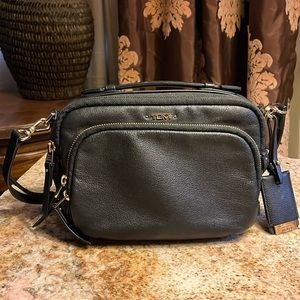 TUMI voyager black CUTE leather used purse